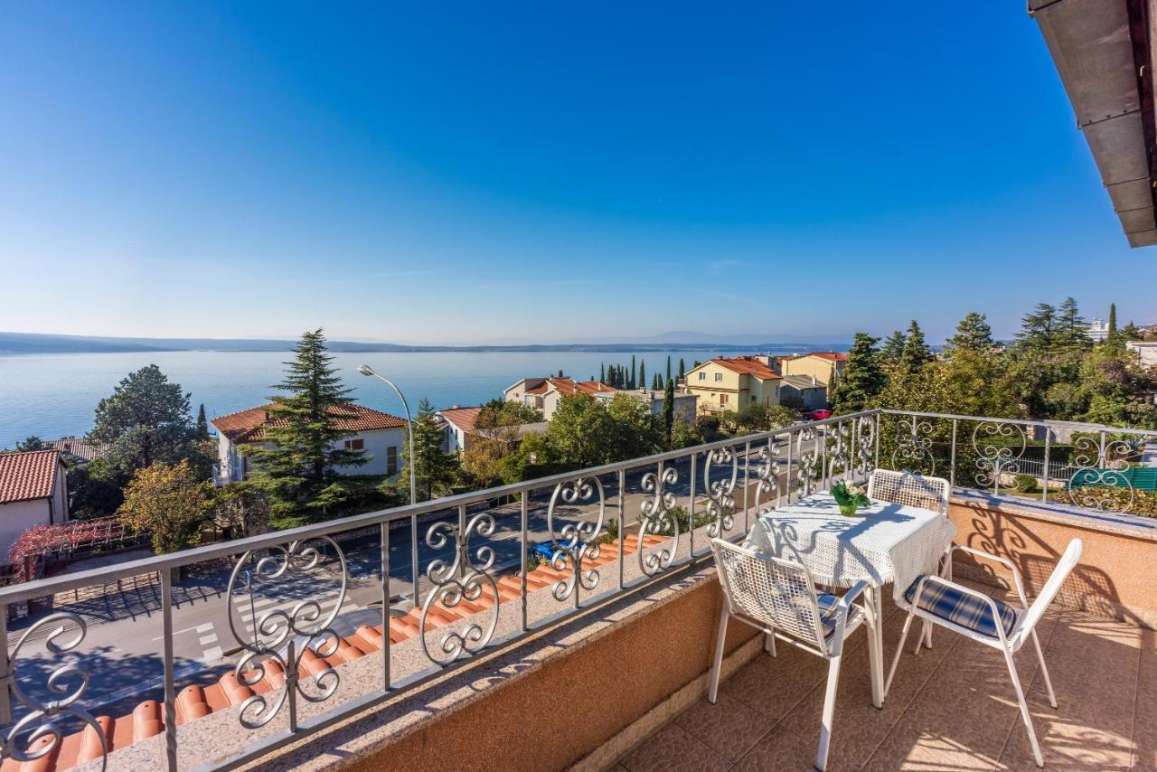 Apartman Ellen 3 Crikvenica Esterno foto
